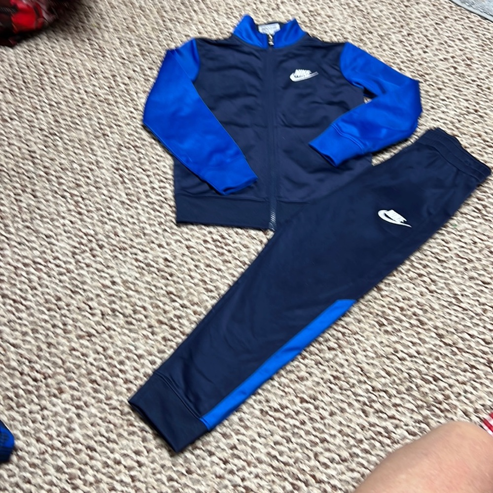 Nike